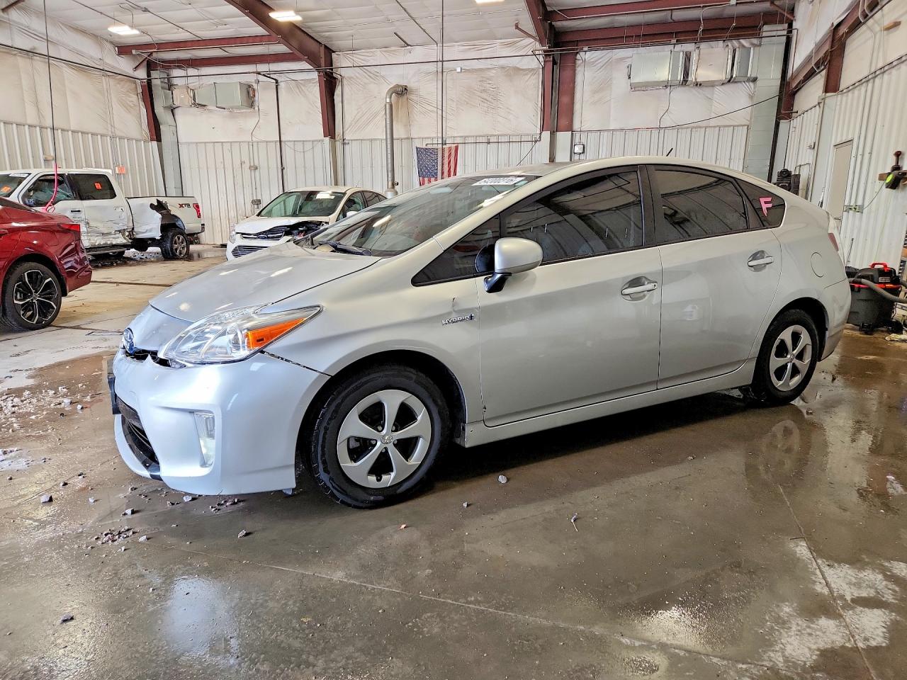 2015 TOYOTA PRIUS TWO