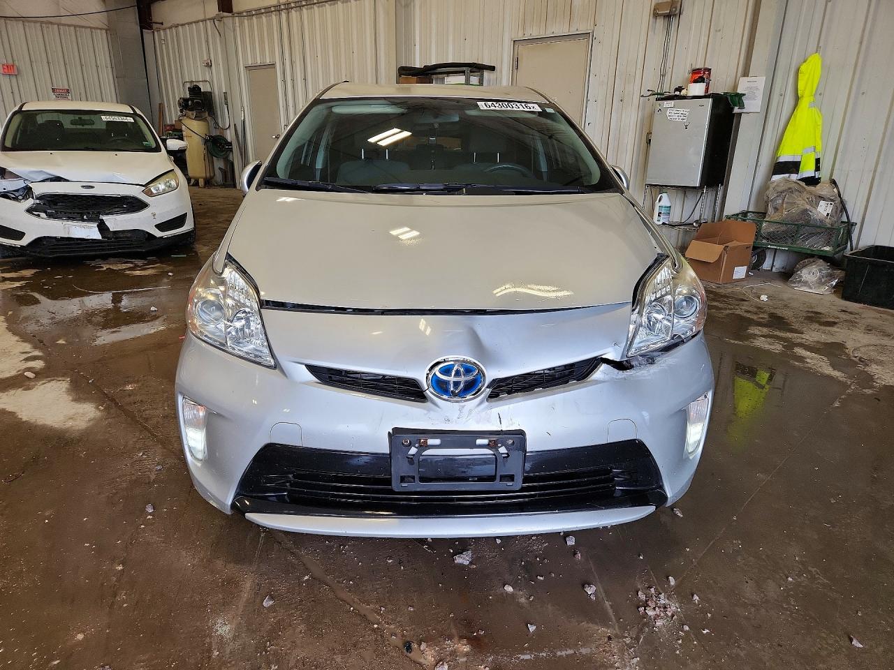 2015 TOYOTA PRIUS TWO — снимка 5