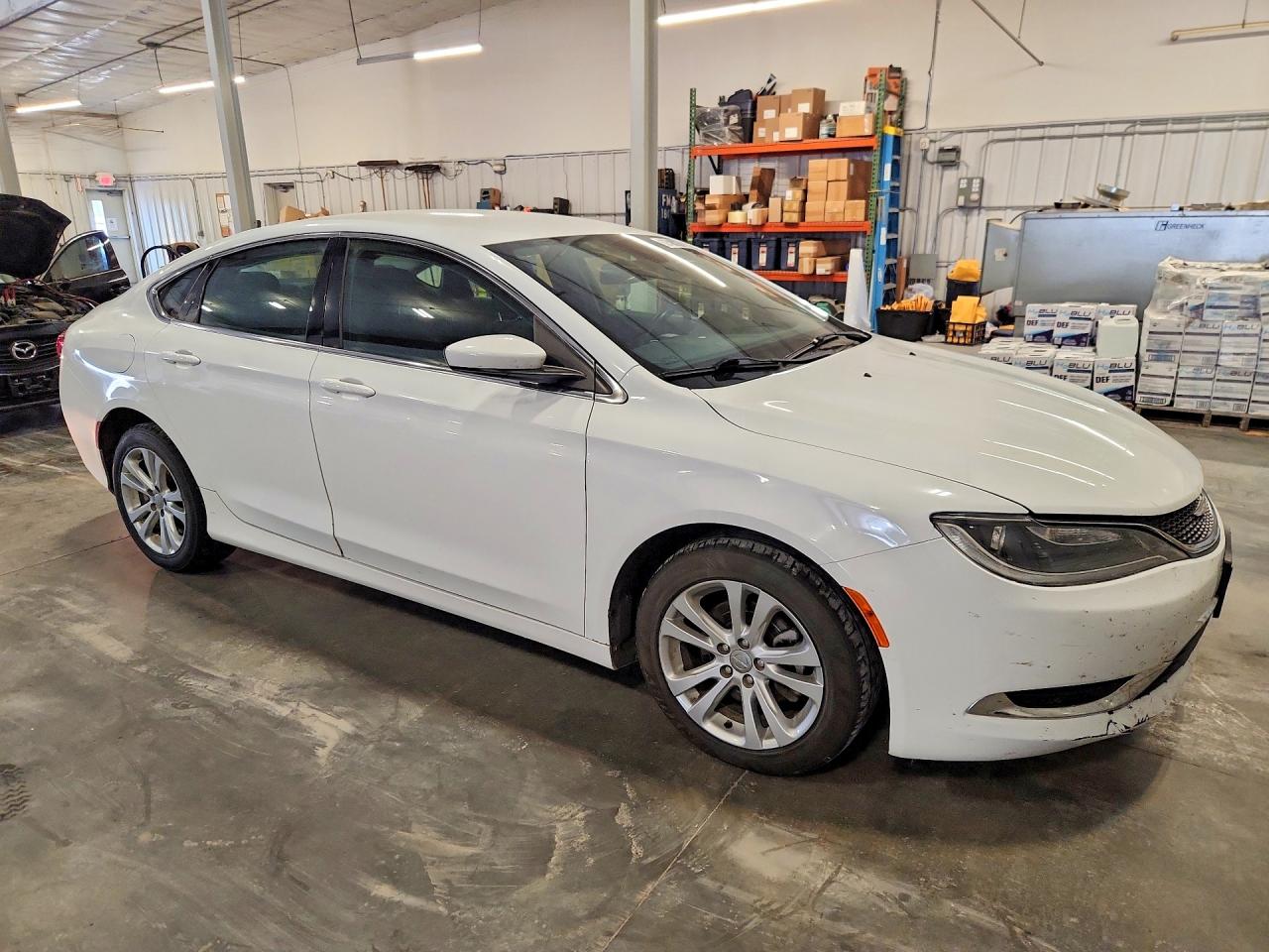2015 CHRYSLER 200 LIMITED — снимка 4
