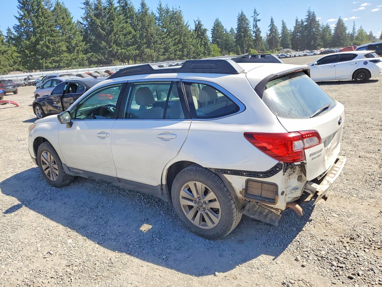 2017 SUBARU OUTBACK 2.5I — снимка 2