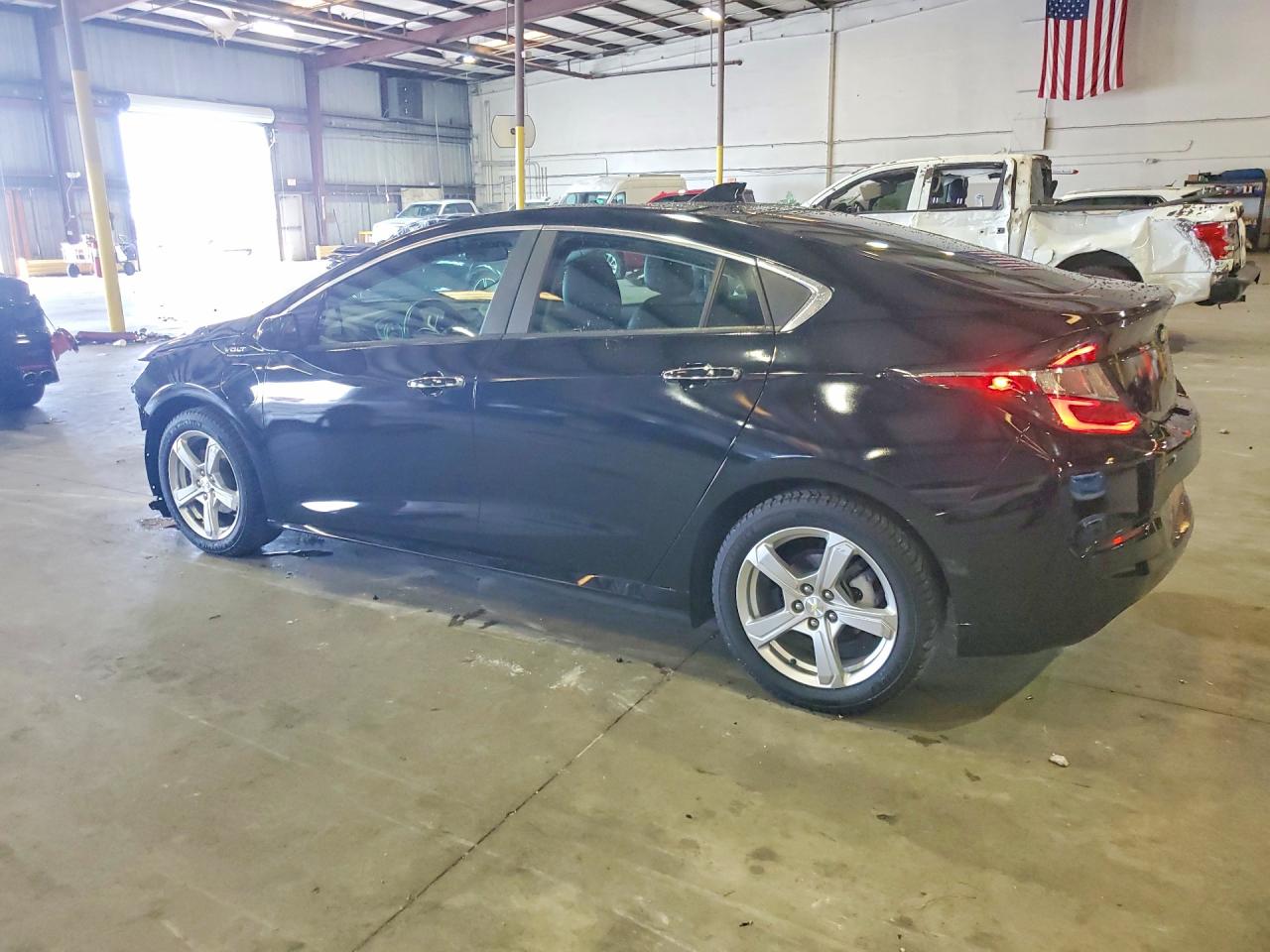 2017 CHEVROLET VOLT LT — снимка 2