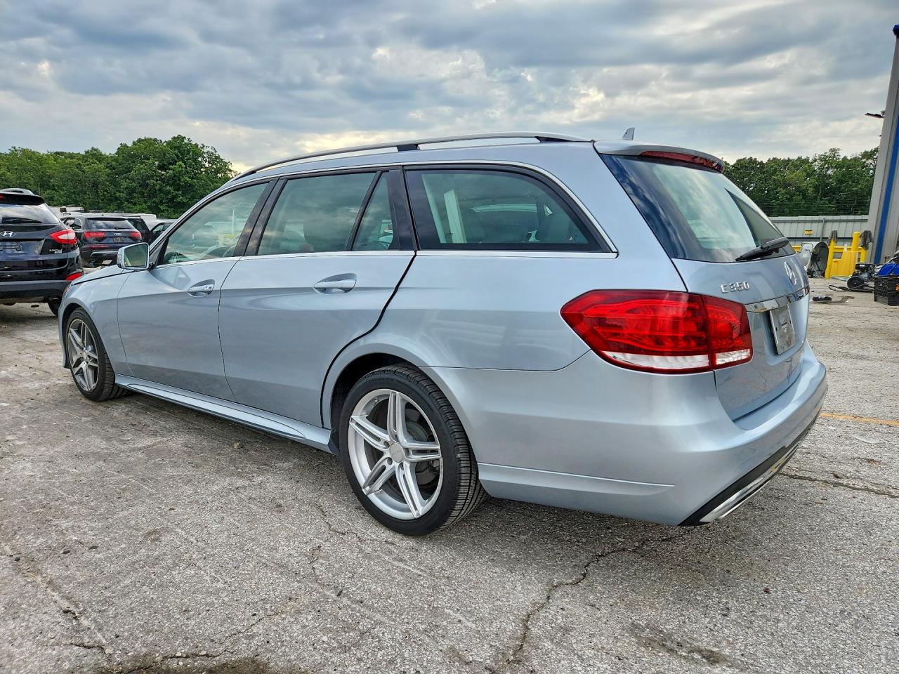 2014 MERCEDES-BENZ E 350 4MATIC WAGON — снимка 2