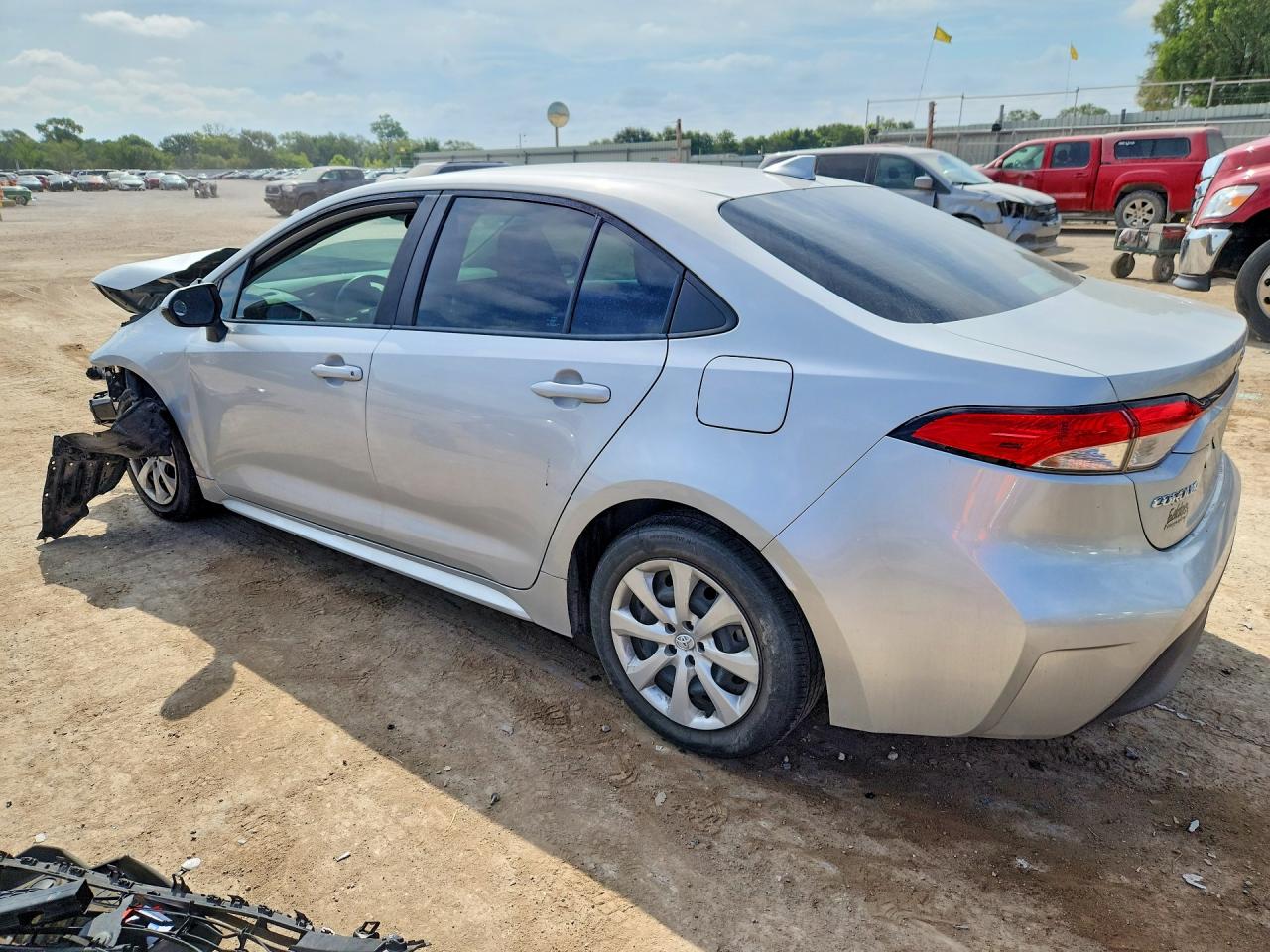 2023 TOYOTA COROLLA LE — снимка 2