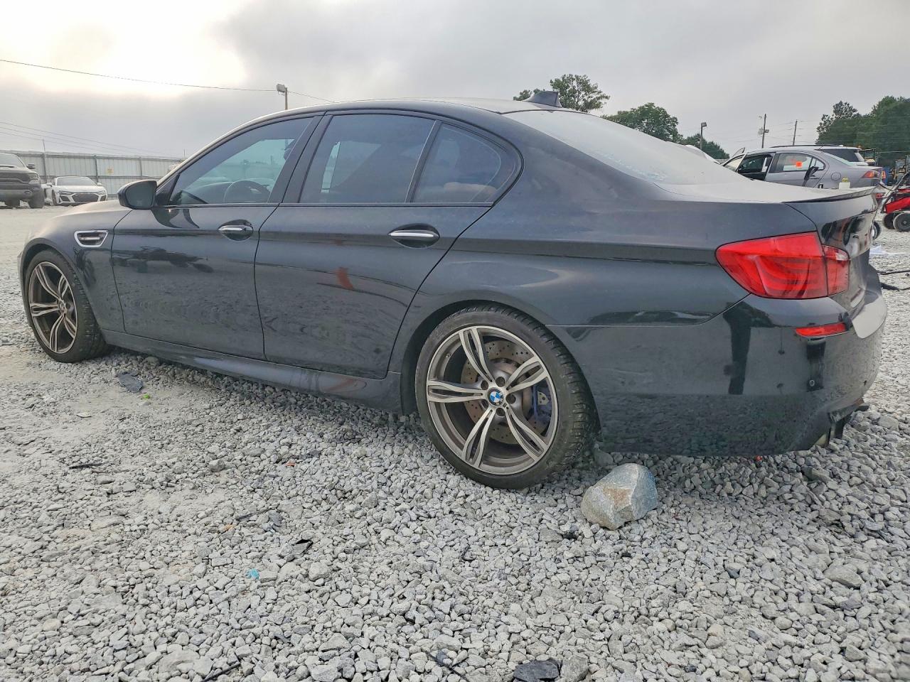 2013 BMW M5 — снимка 2