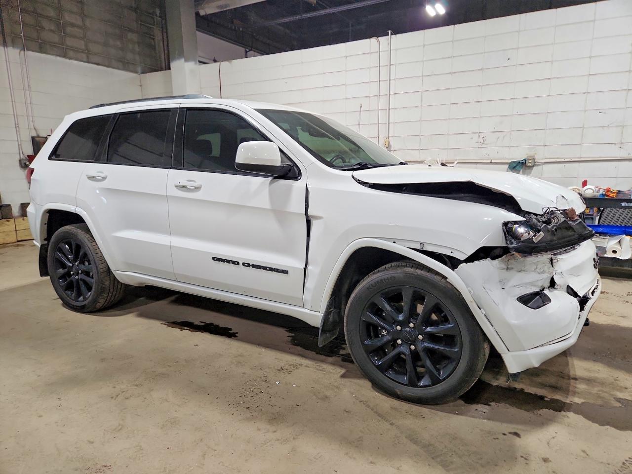 2020 JEEP GRAND CHEROKEE LAREDO — снимка 4
