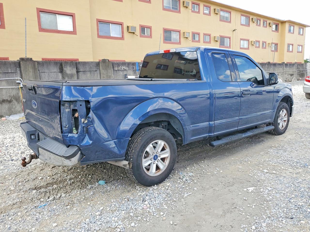 2015 FORD F150 SUPER CAB — снимка 3