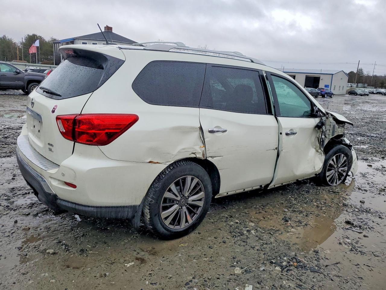 2017 NISSAN PATHFINDER SL — снимка 3