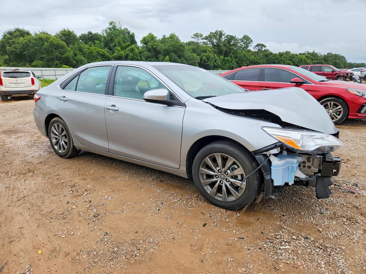 2017 TOYOTA CAMRY XLE — снимка 4