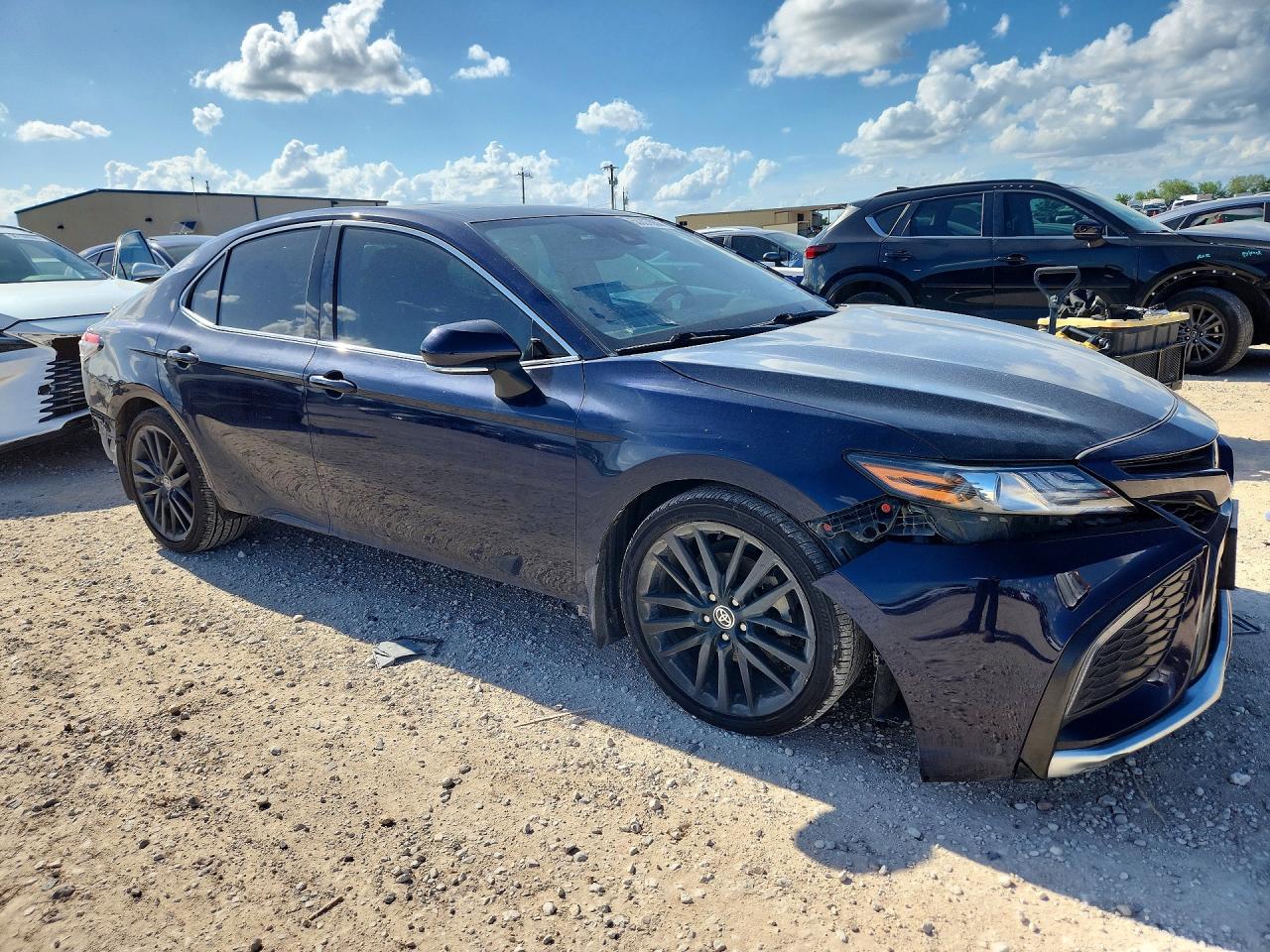 2022 TOYOTA CAMRY XSE — снимка 4