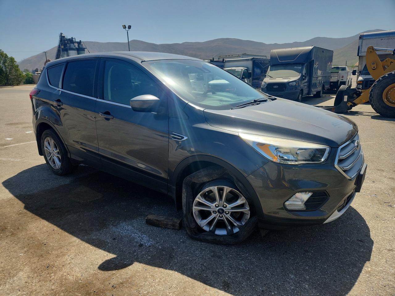 2019 FORD ESCAPE SE — снимка 4