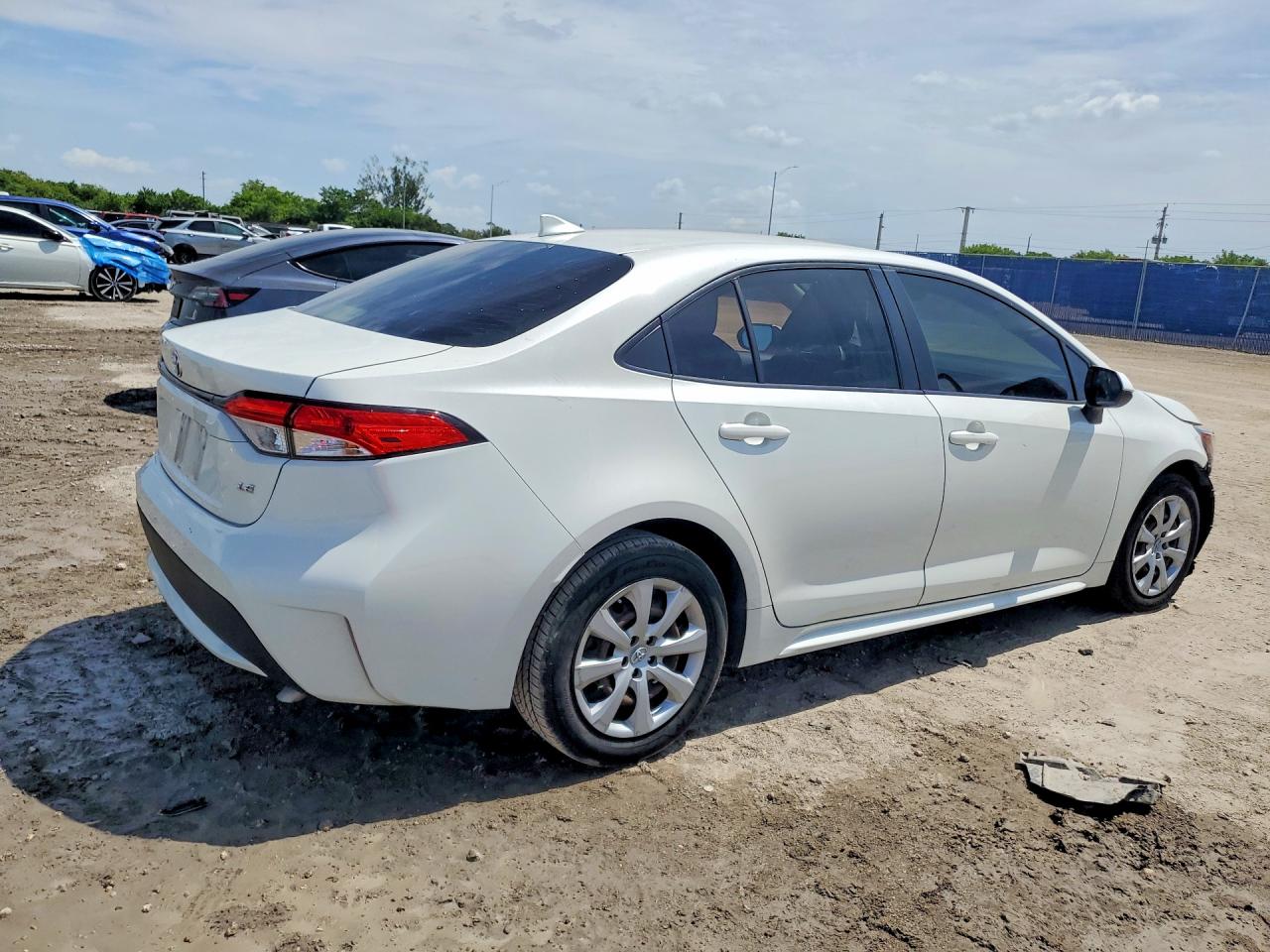 2020 TOYOTA COROLLA LE — снимка 3