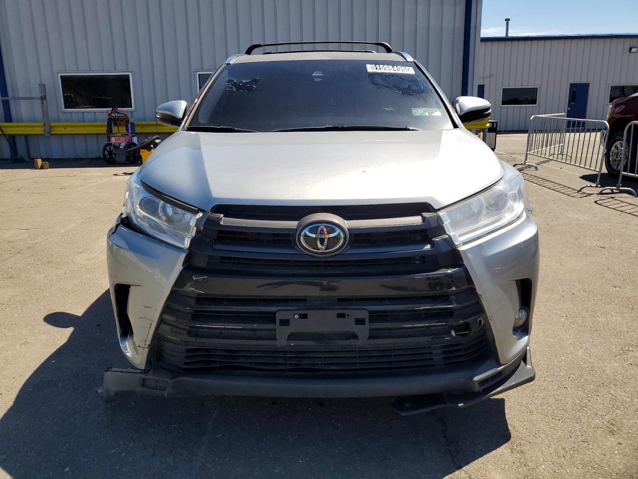 2019 TOYOTA HIGHLANDER XLE — снимка 5