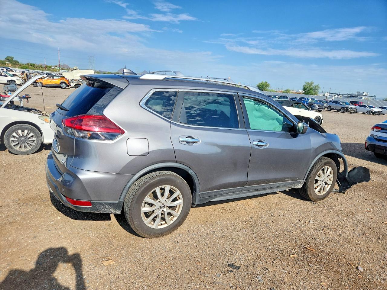 2020 NISSAN ROGUE SV — снимка 3