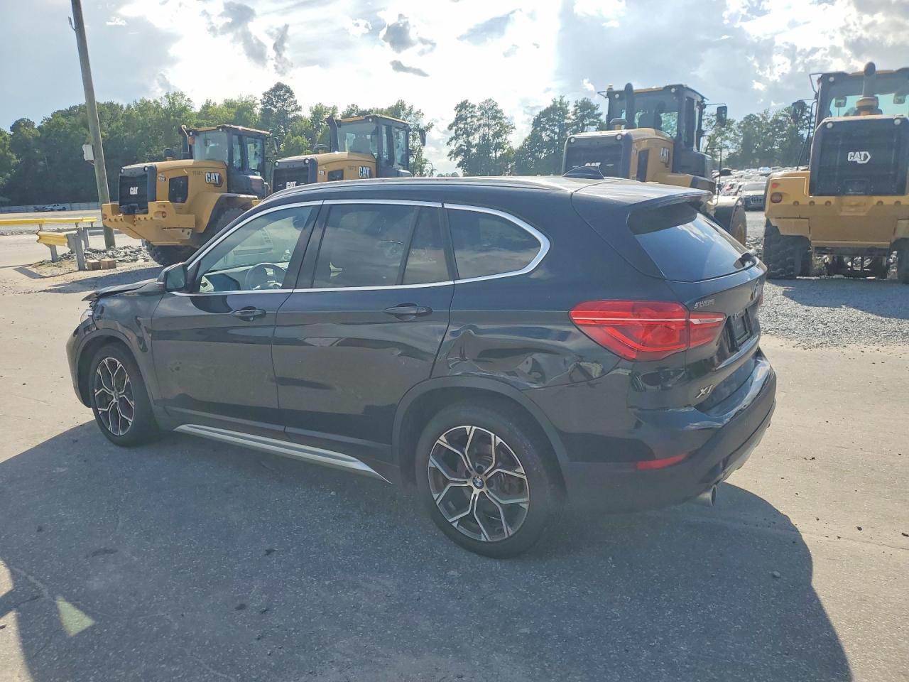 2021 BMW X1 XDRIVE28I — снимка 2