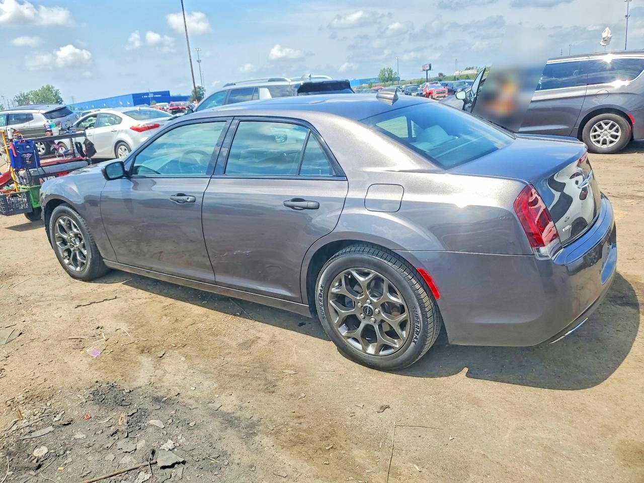 2017 CHRYSLER 300 S — снимка 2