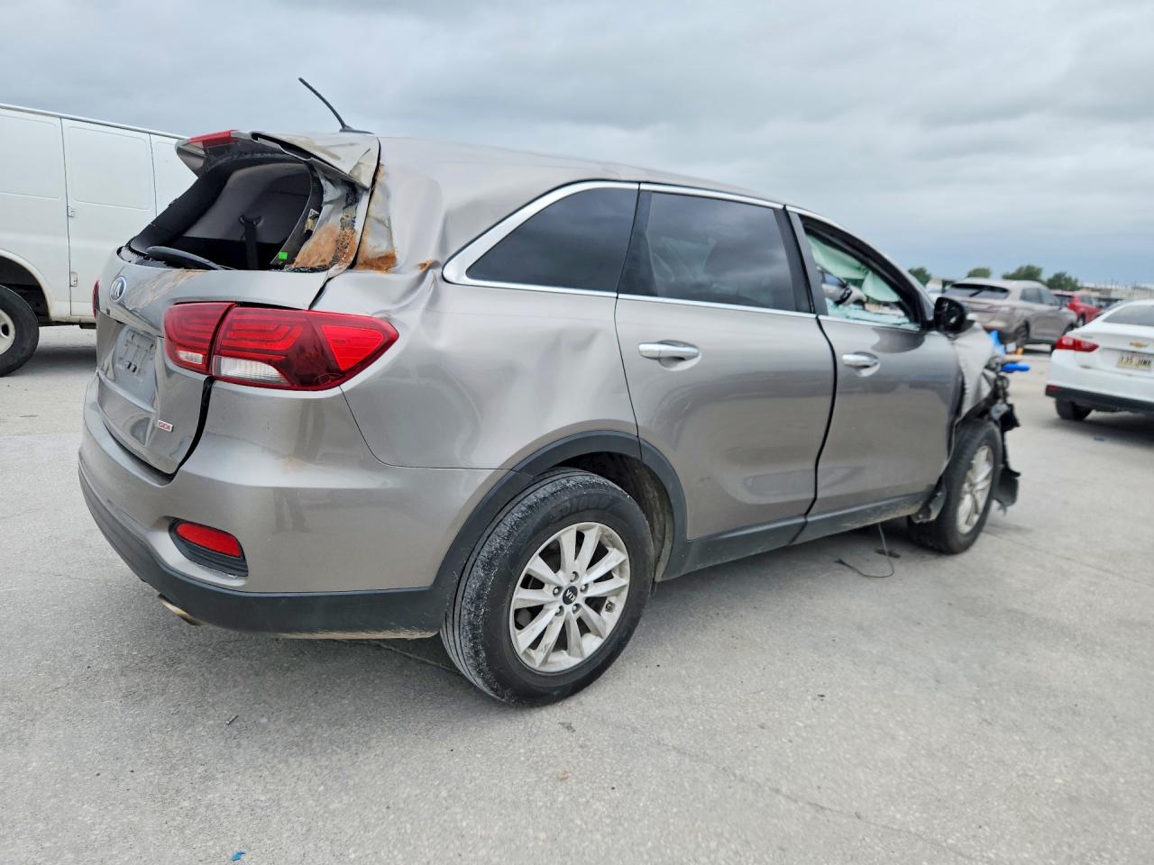2019 KIA SORENTO L — снимка 3