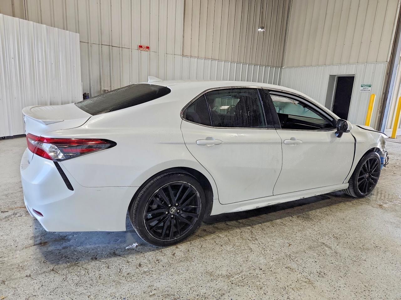 2024 TOYOTA CAMRY XSE — снимка 3
