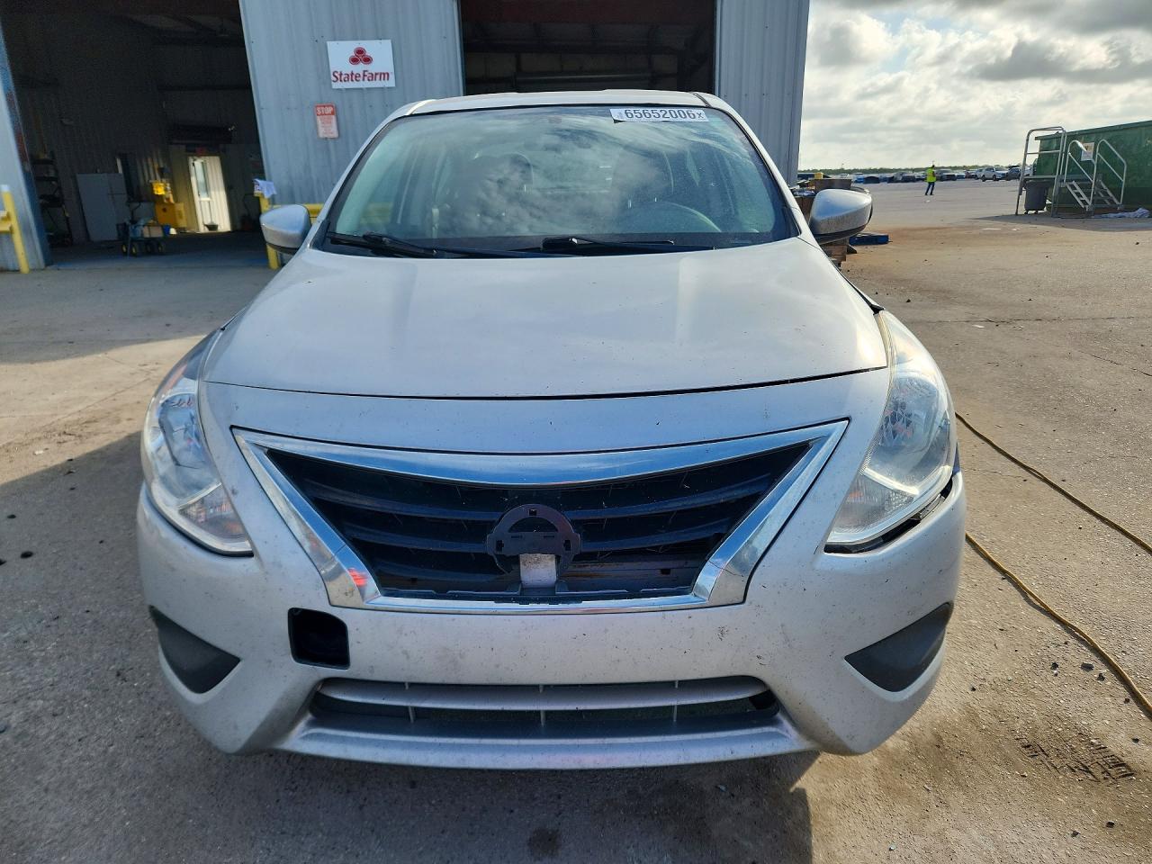 2017 NISSAN VERSA 1.6 SV — снимка 5