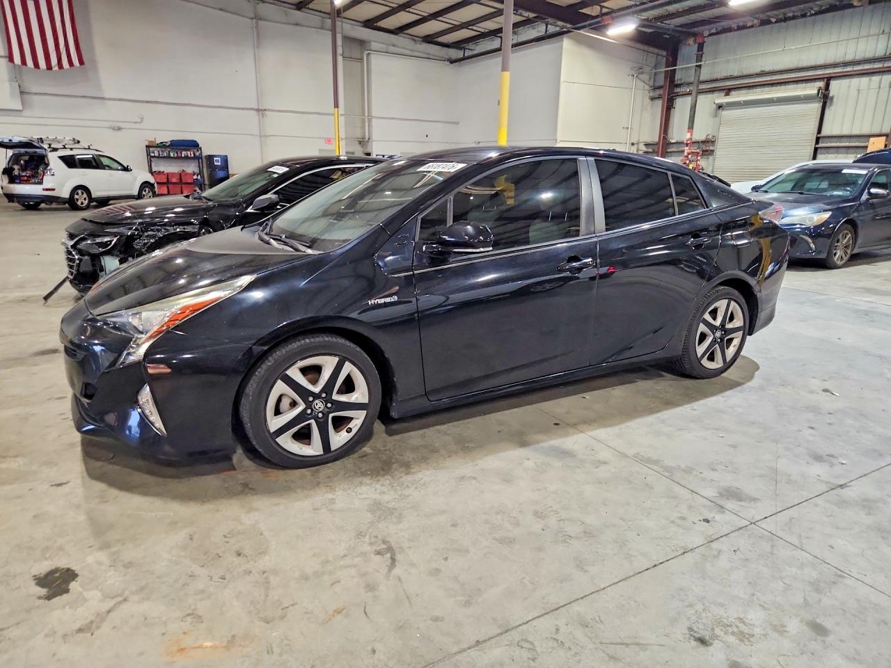 2017 TOYOTA PRIUS THREE TOURING