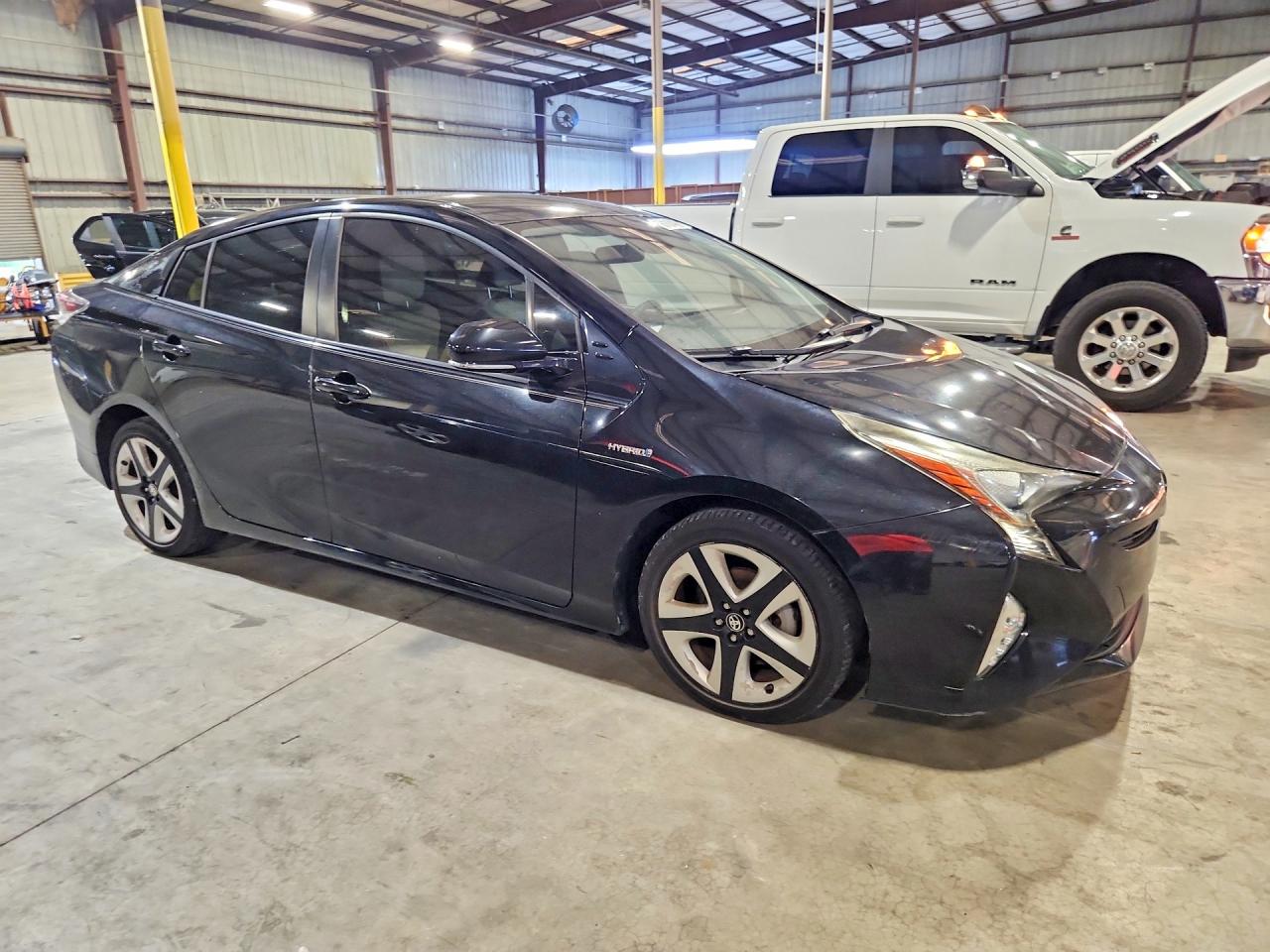 2017 TOYOTA PRIUS THREE TOURING — снимка 4