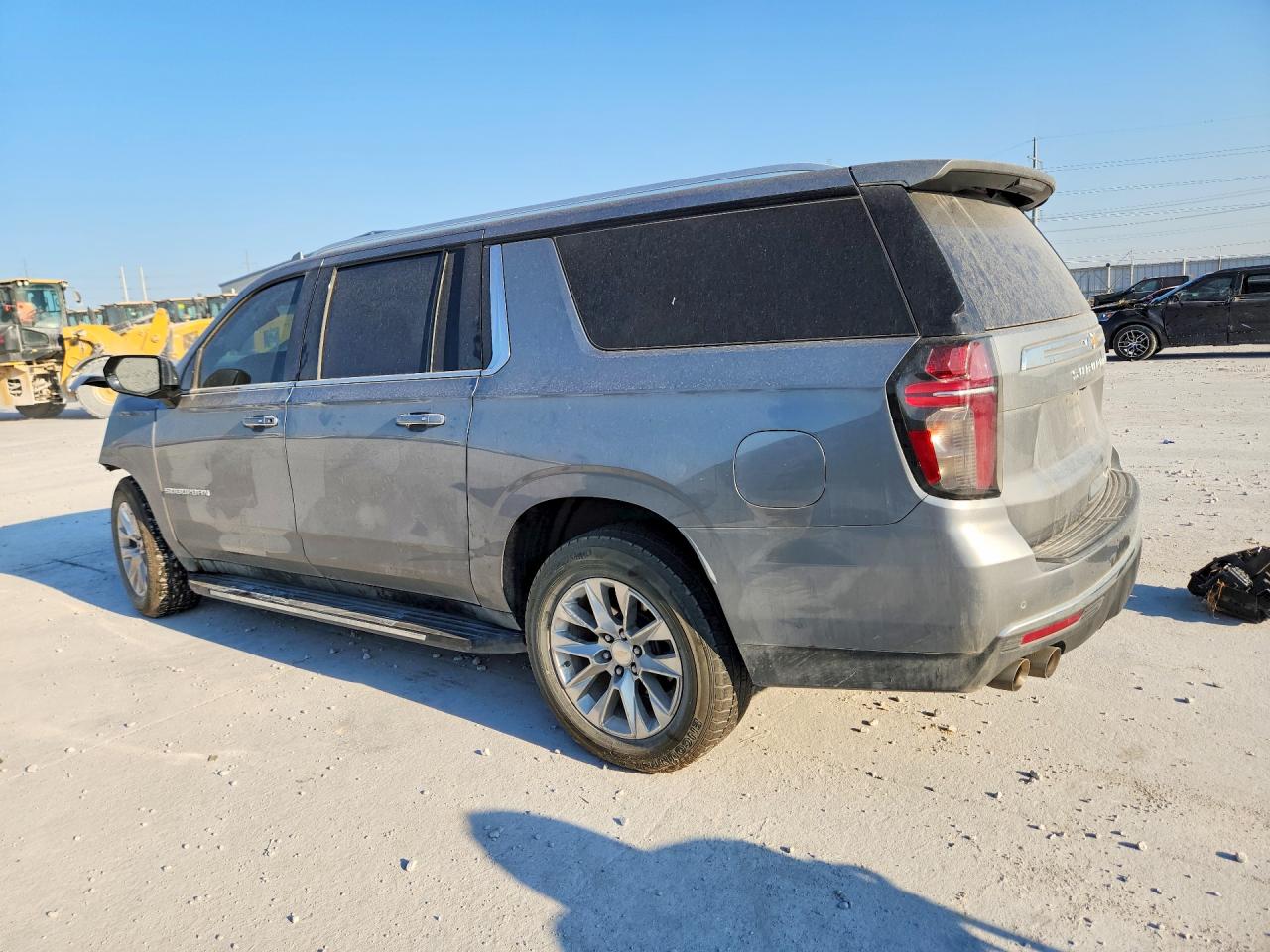 2023 CHEVROLET SUBURBAN C1500 PREMIER — снимка 2