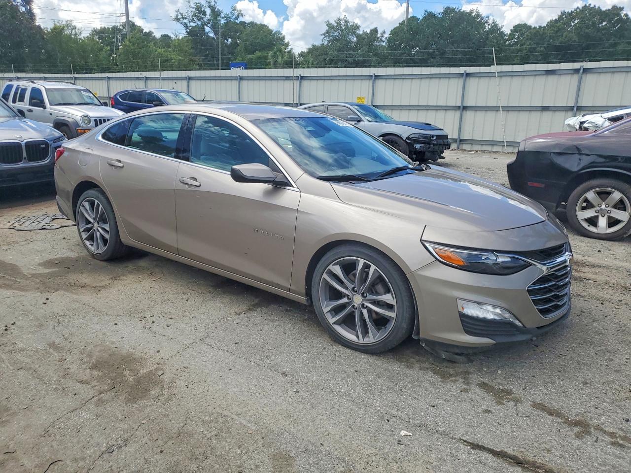 2022 CHEVROLET MALIBU LT — снимка 4