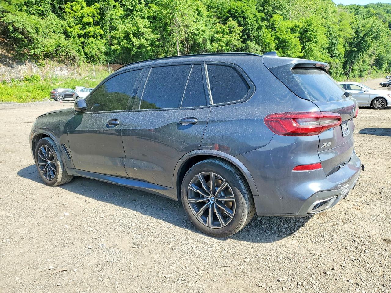 2019 BMW X5 XDRIVE50I — снимка 2