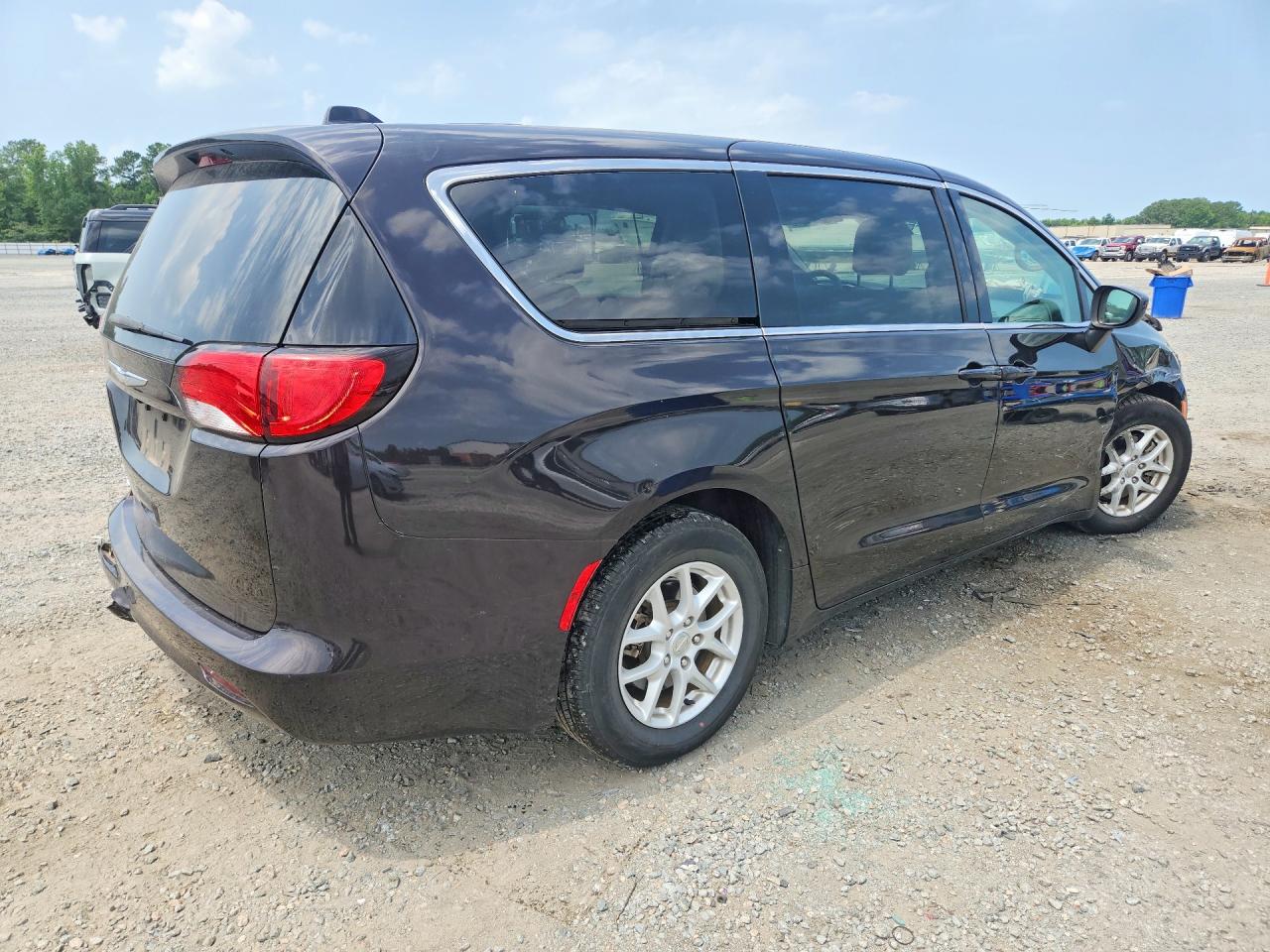 2017 CHRYSLER PACIFICA TOURING — снимка 3