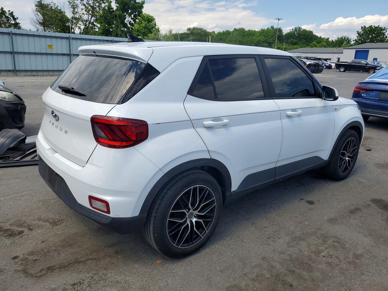 2022 HYUNDAI VENUE SE — снимка 3