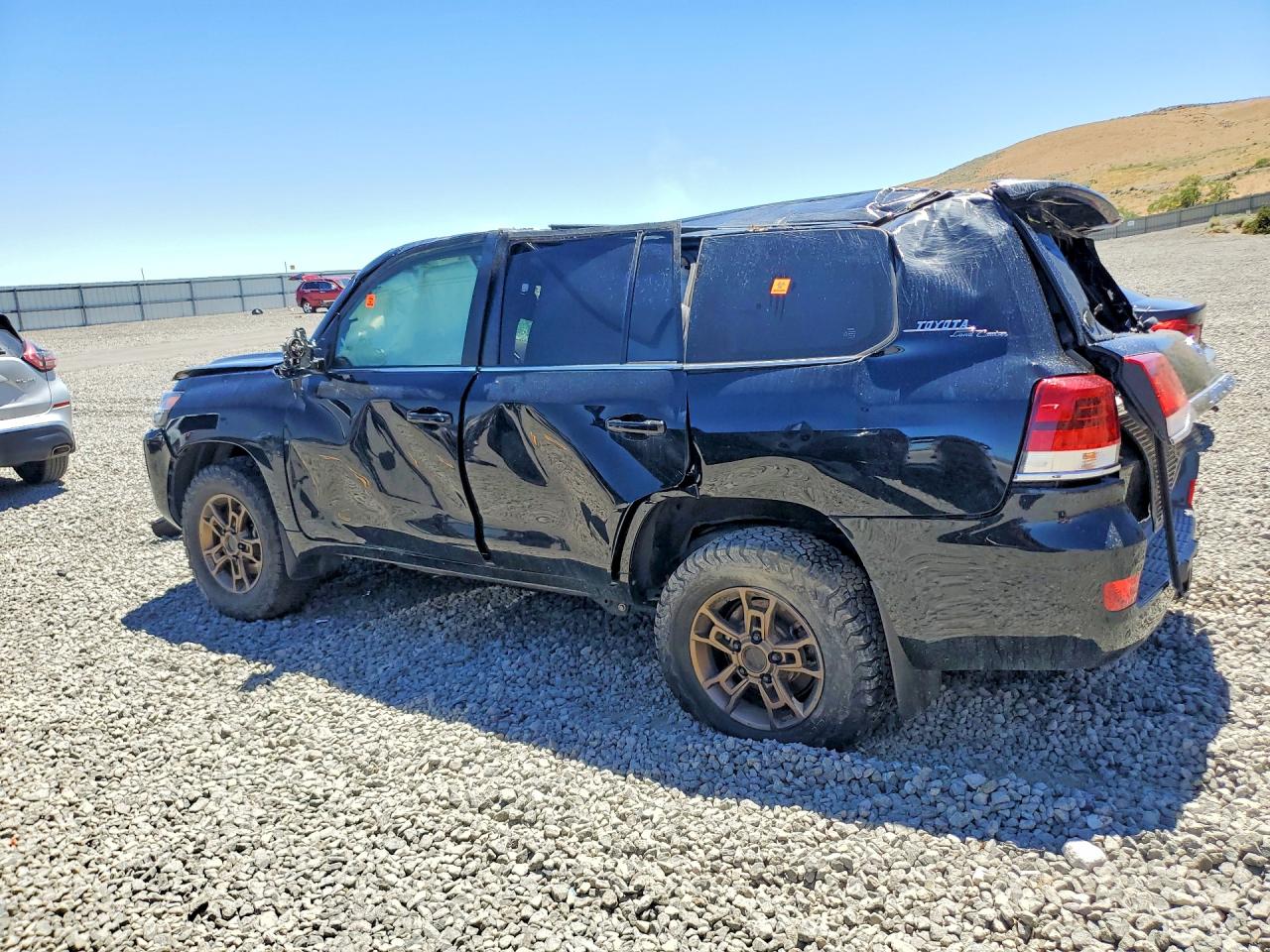 2021 TOYOTA LAND CRUISER HERITAGE EDITION — снимка 2