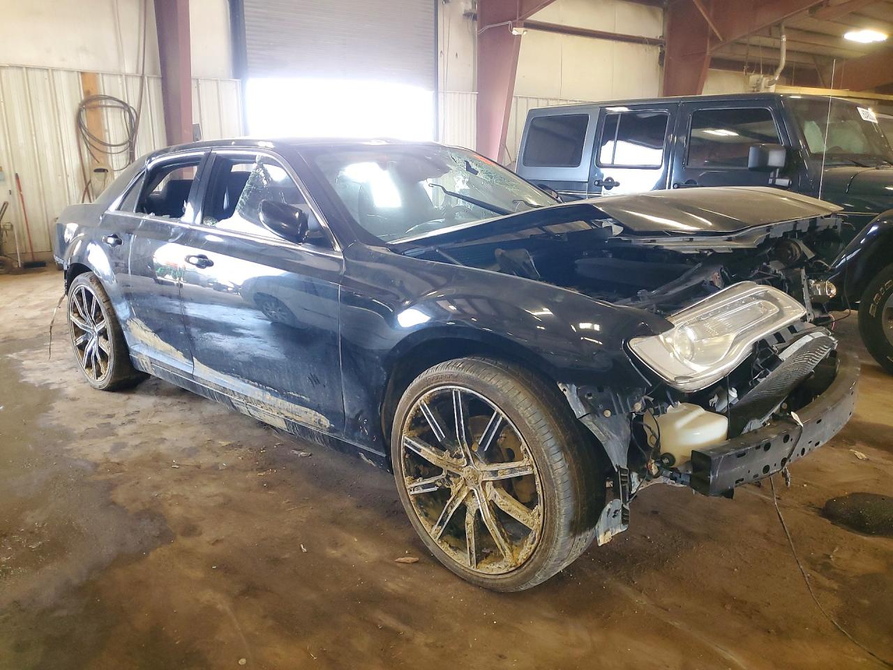 2015 CHRYSLER 300 LIMITED — снимка 4