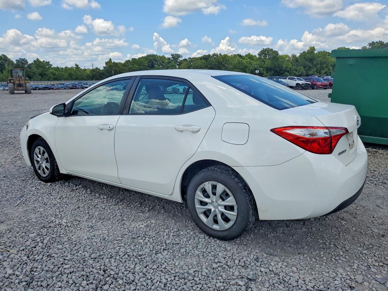2015 TOYOTA COROLLA L — снимка 2
