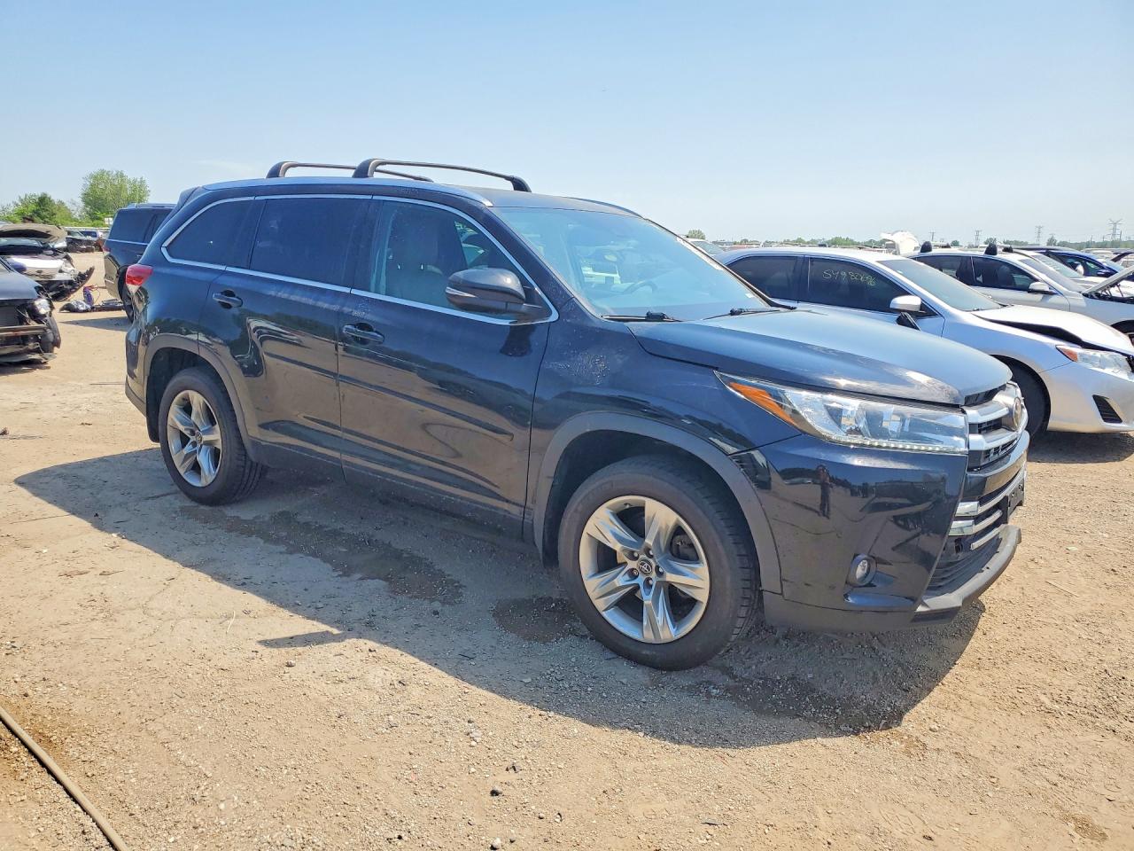 2019 TOYOTA HIGHLANDER LIMITED — снимка 4