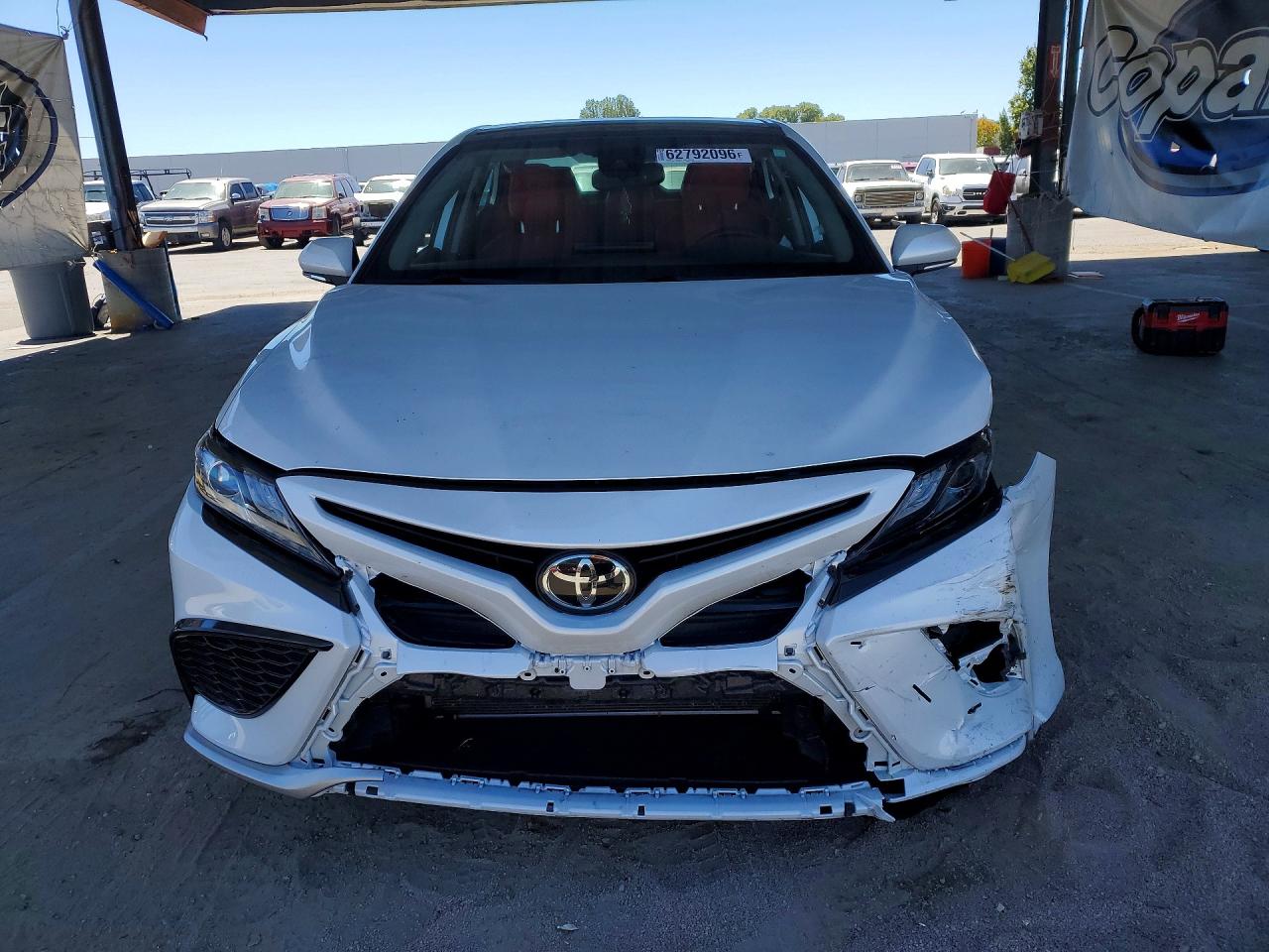 2024 TOYOTA CAMRY XSE — снимка 5