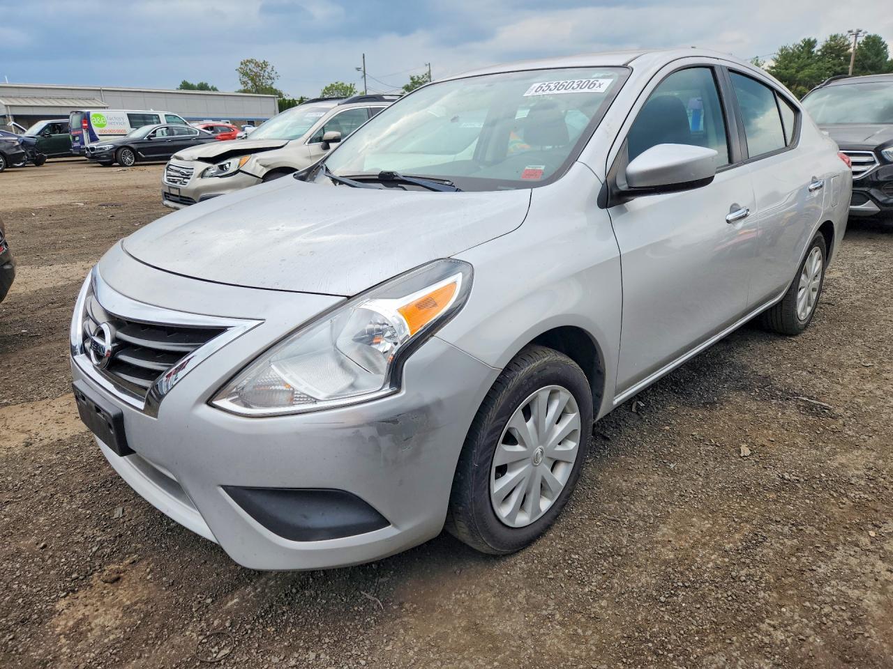 2017 NISSAN VERSA 1.6 SV