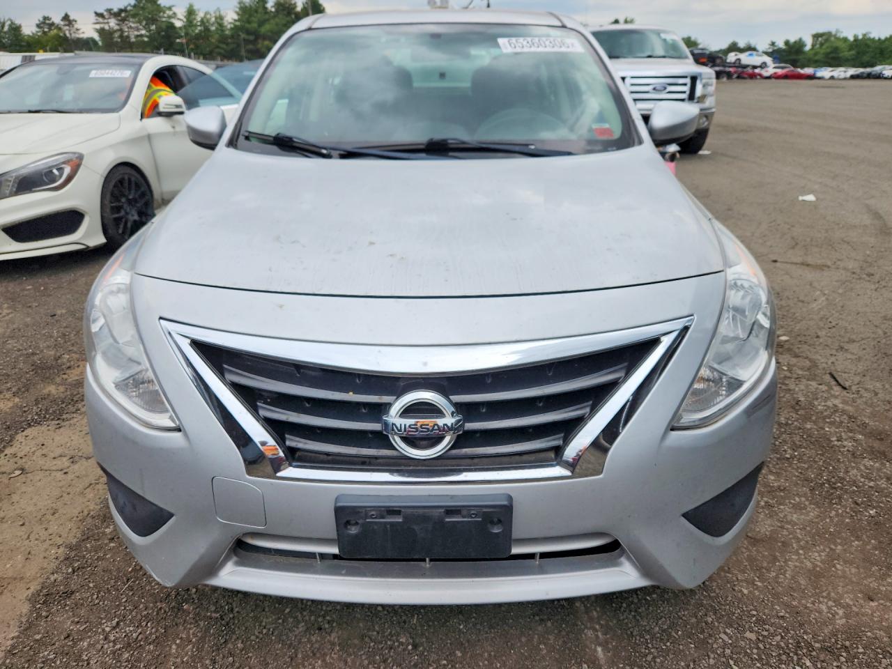 2017 NISSAN VERSA 1.6 SV — снимка 5