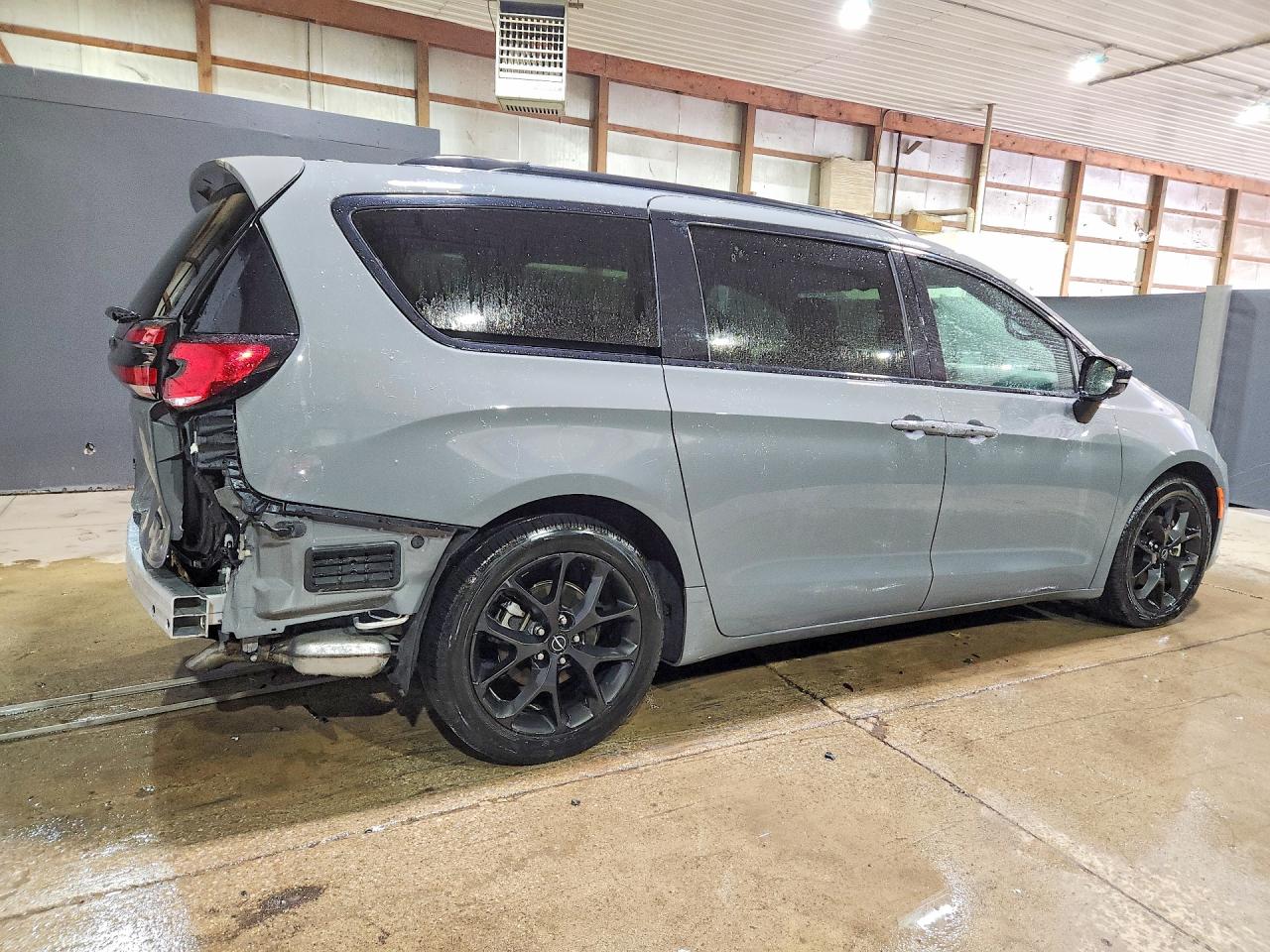 2025 CHRYSLER PACIFICA LIMITED — снимка 3