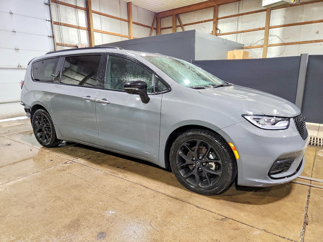 2025 CHRYSLER PACIFICA LIMITED — снимка 4
