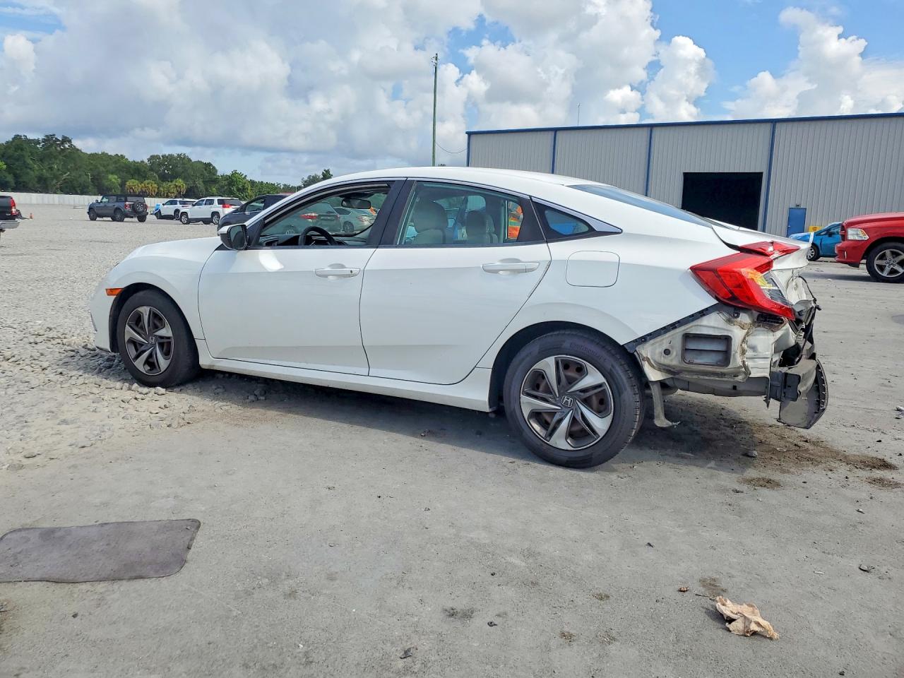 2019 HONDA CIVIC LX — снимка 2