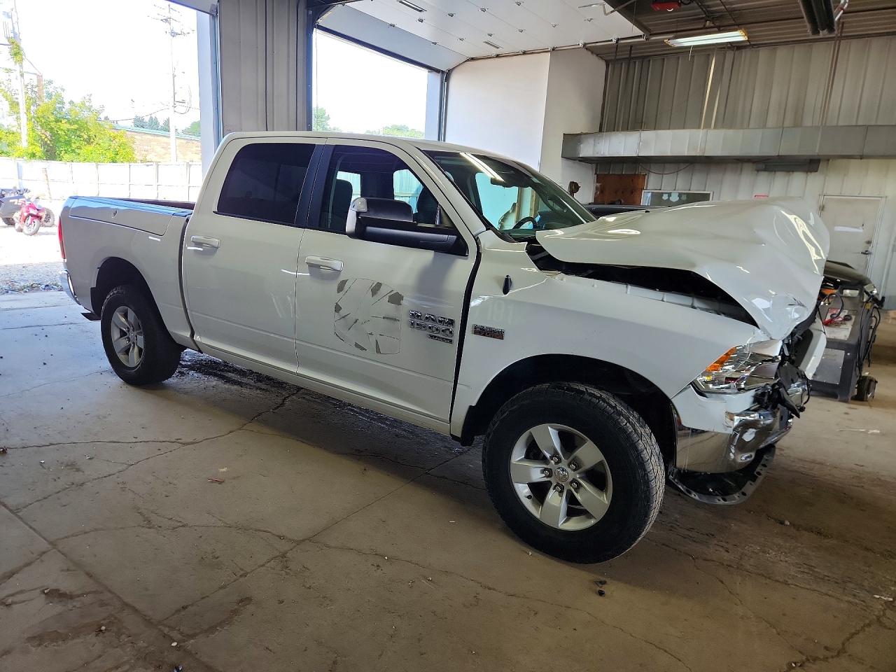 2019 RAM 1500 CLASSIC SLT — снимка 4