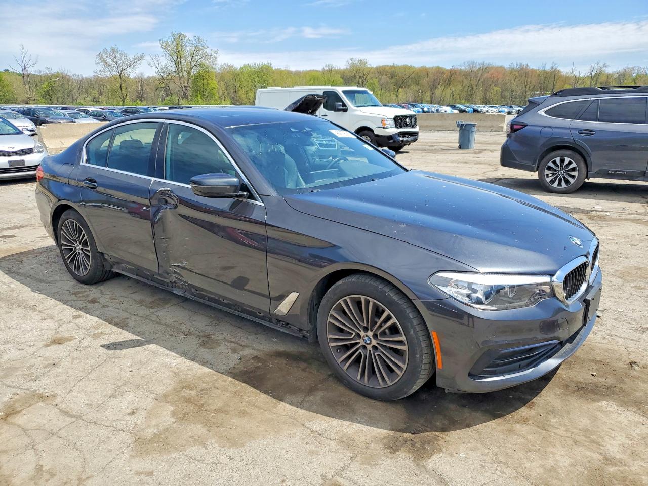 2019 BMW 530 XI — снимка 4