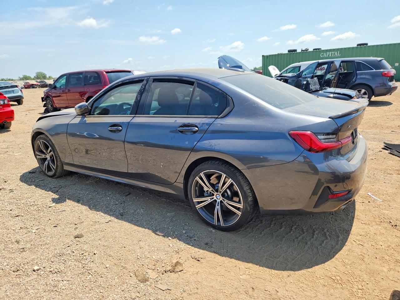 2021 BMW 330XI — снимка 2