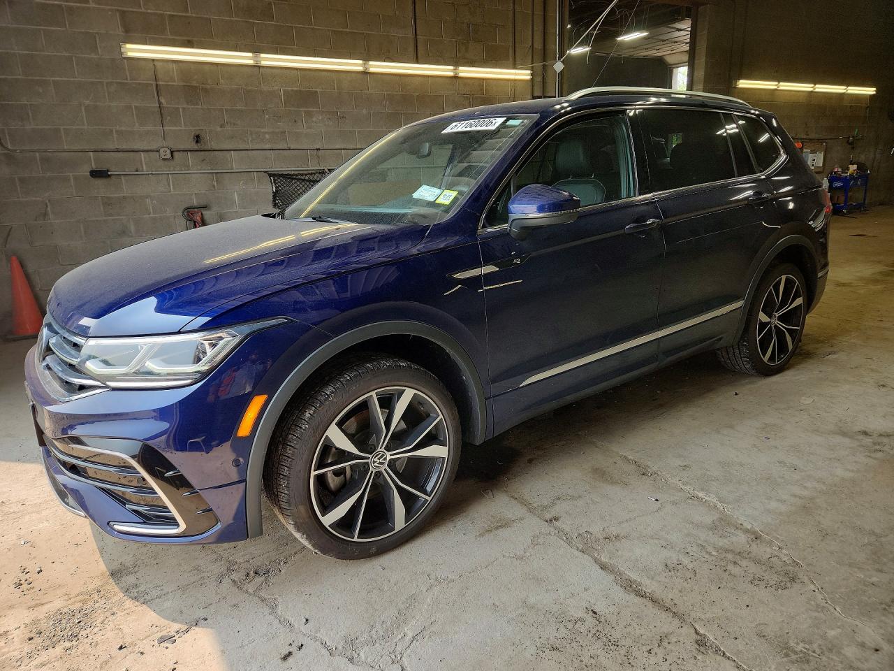 2024 VOLKSWAGEN TIGUAN SEL R-LINE BLACK