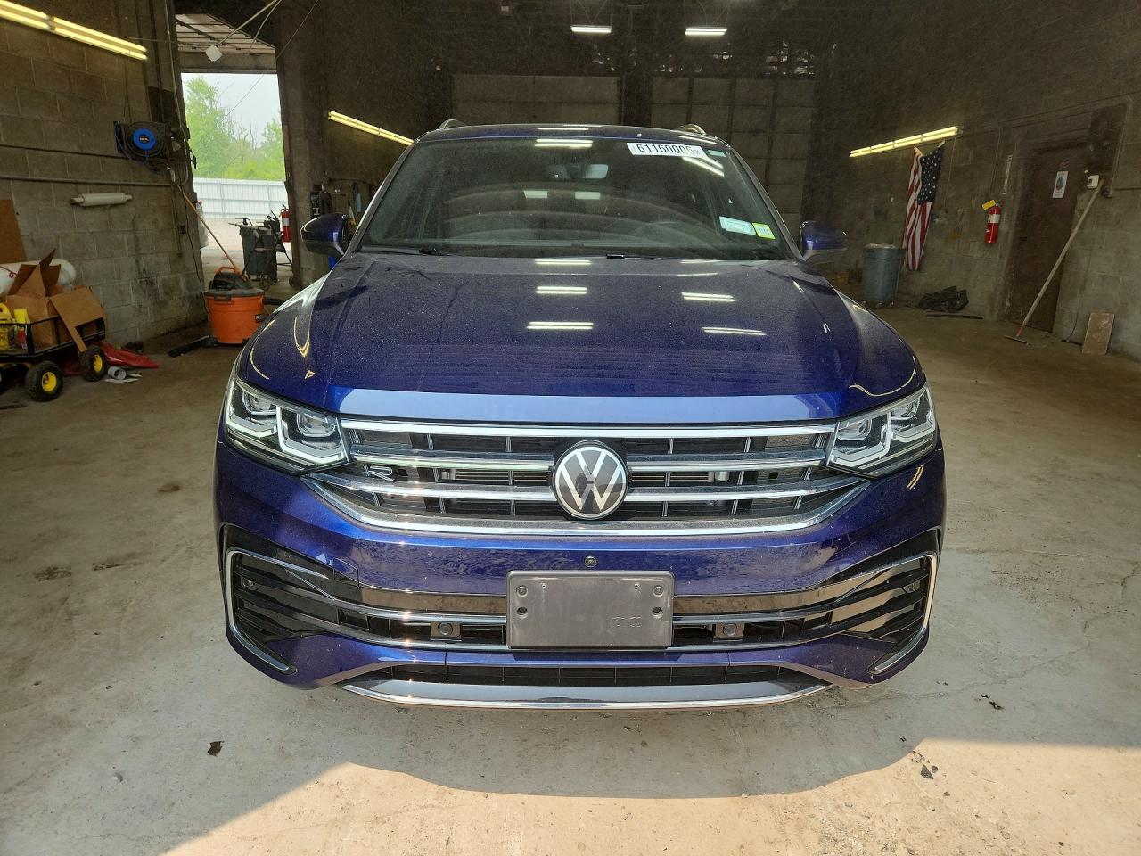 2024 VOLKSWAGEN TIGUAN SEL R-LINE BLACK — снимка 5