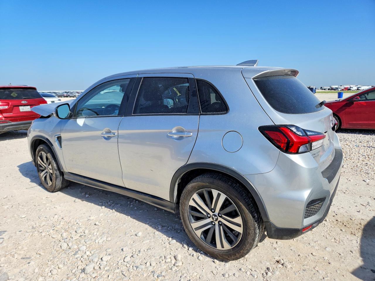 2021 MITSUBISHI OUTLANDER SPORT ES — снимка 2