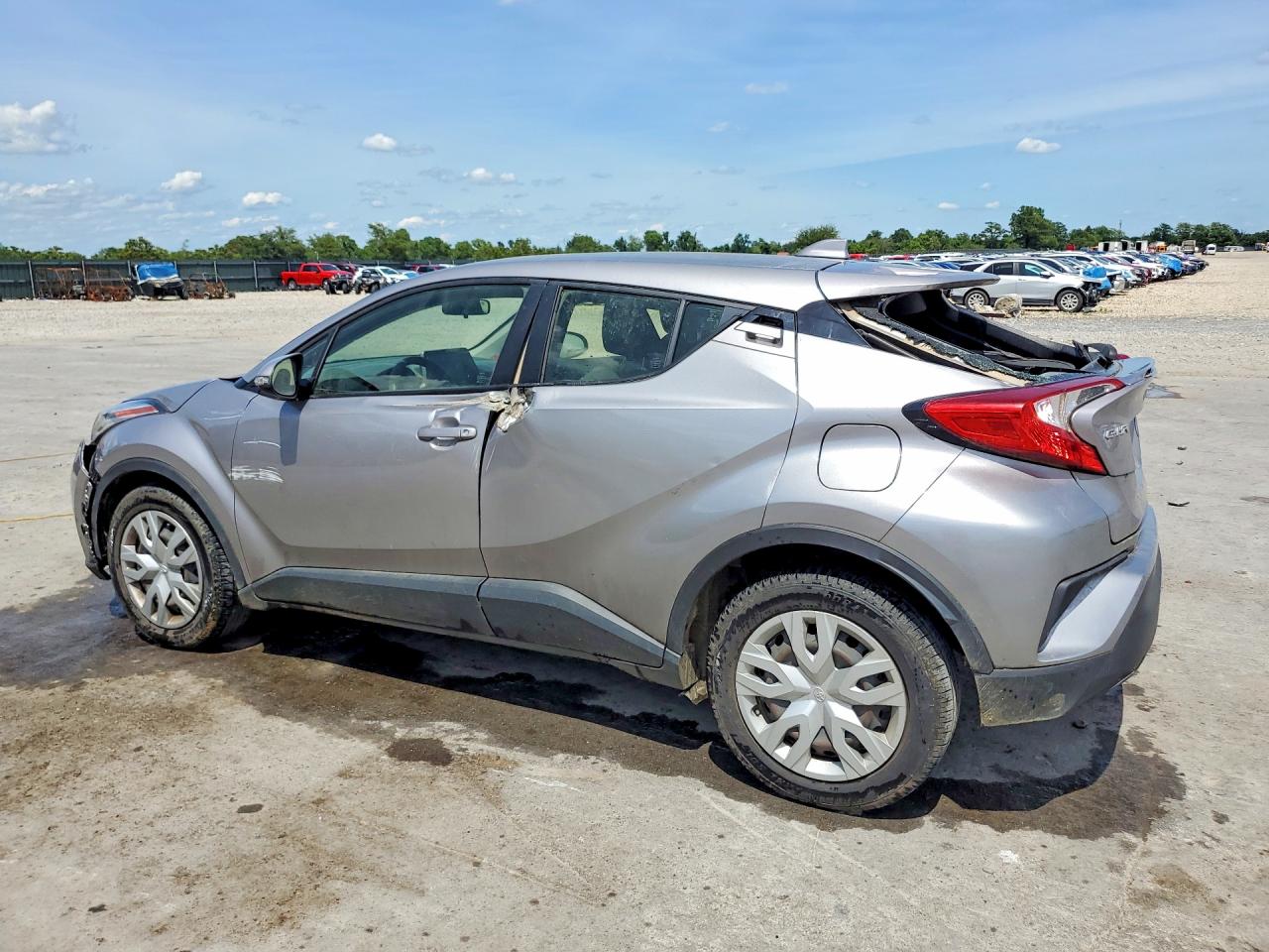 2020 TOYOTA CHR — снимка 2
