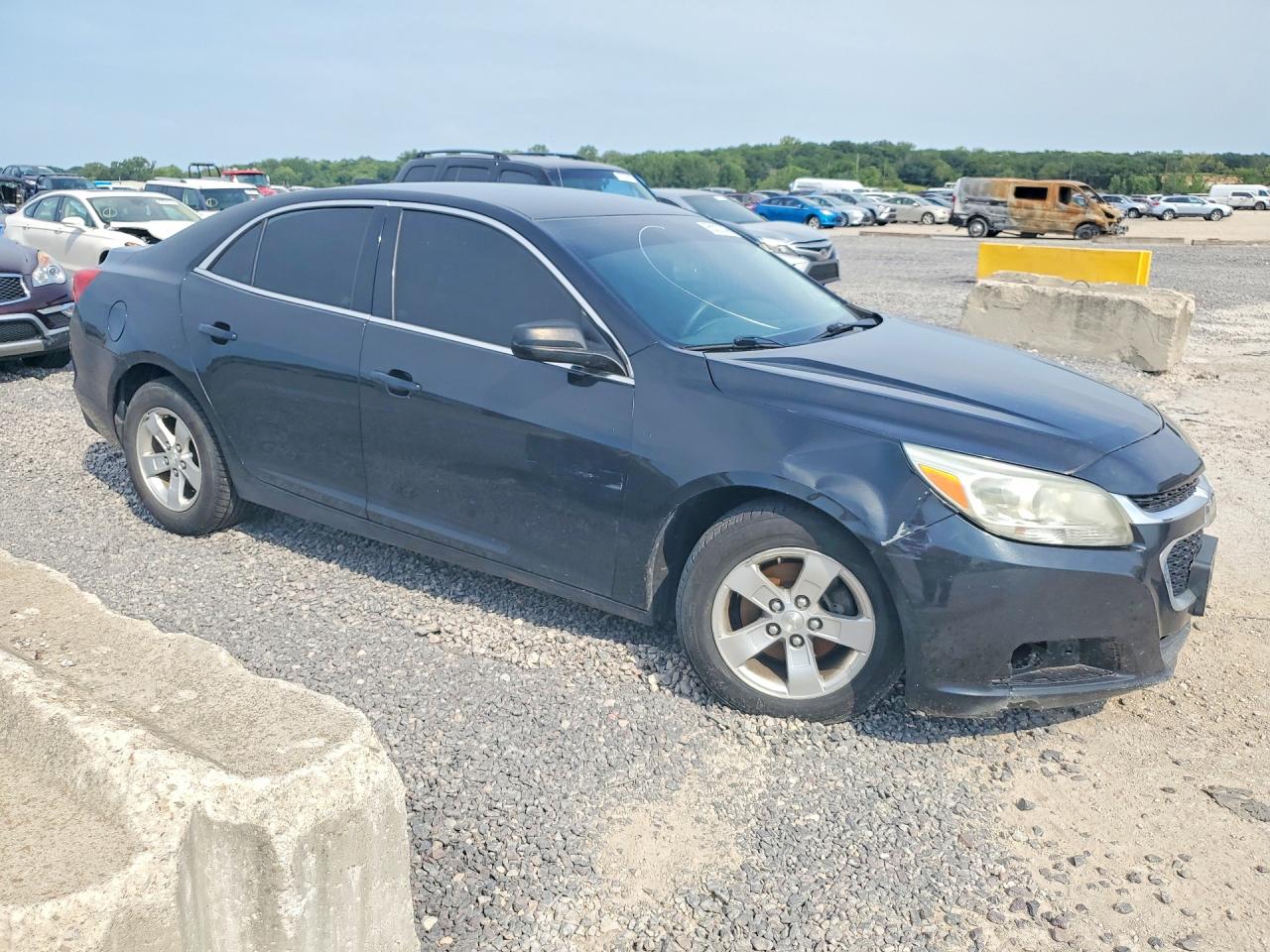 2015 CHEVROLET MALIBU 1LT — снимка 4