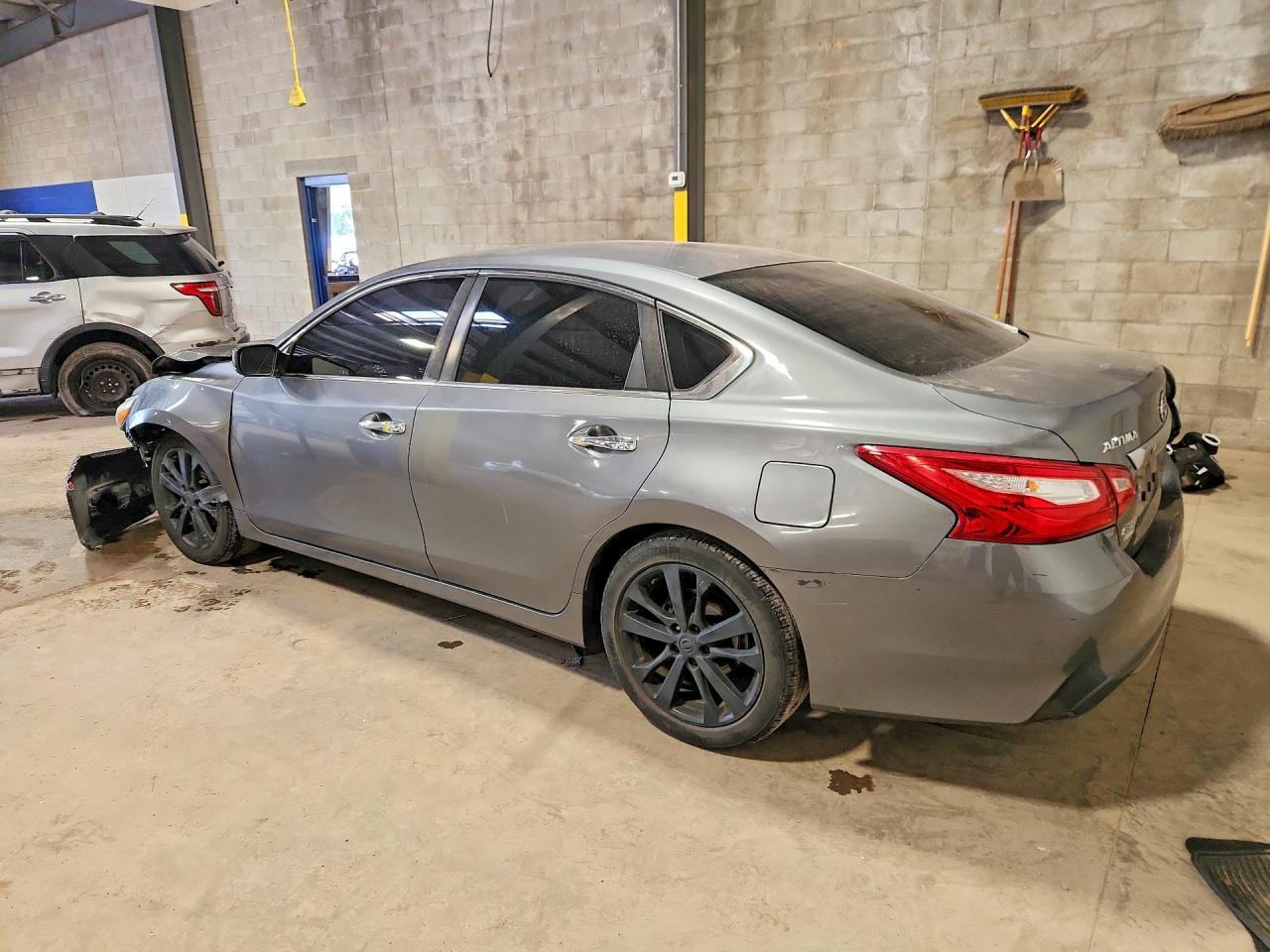 2016 NISSAN ALTIMA 2.5 S — снимка 2