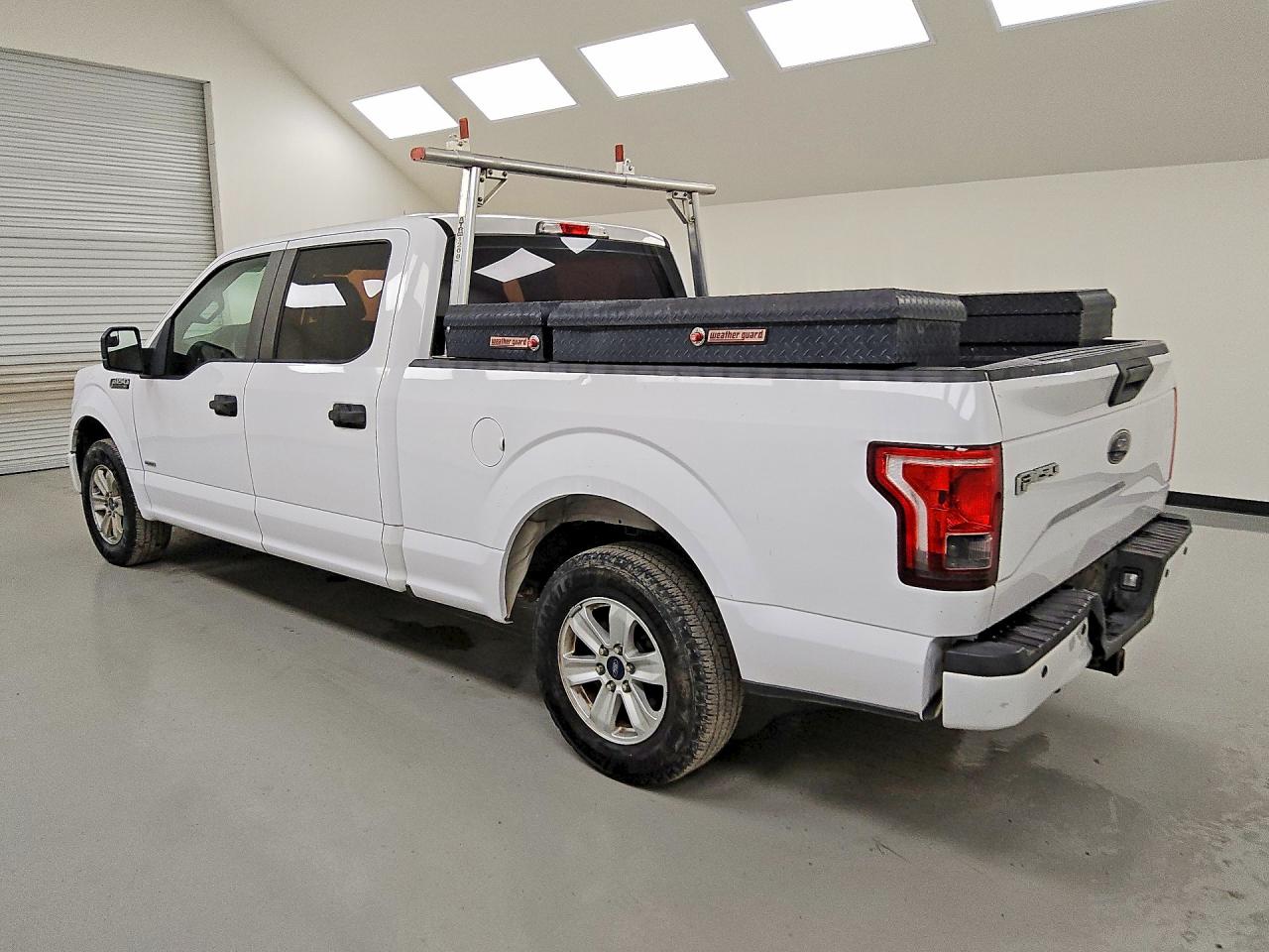 2015 FORD F150 SUPERCREW — снимка 2