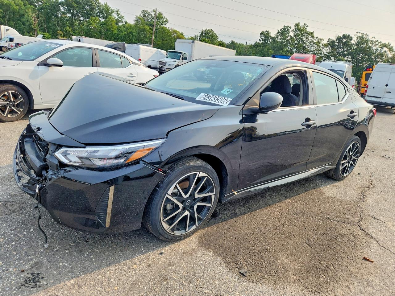 2025 NISSAN SENTRA SR